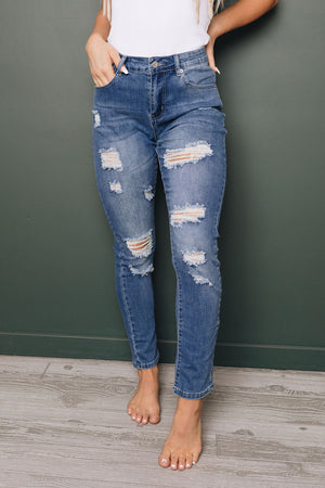 Macie Distressed Jeans
